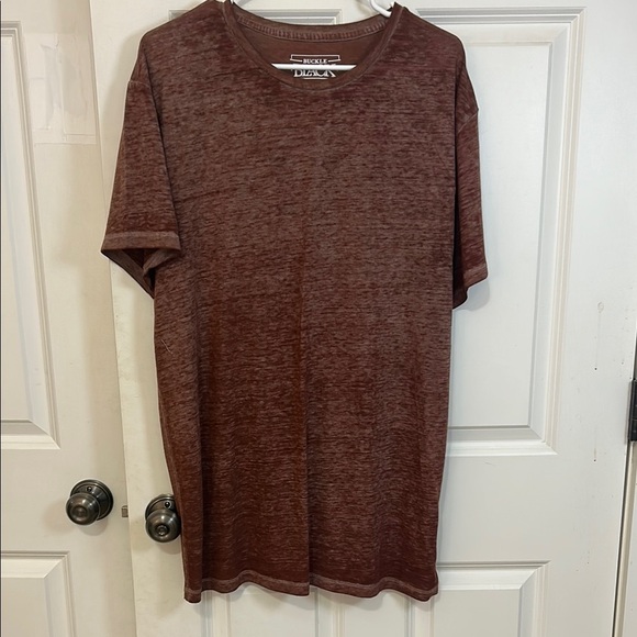 Buckle Other - Buckle Brown Short Sleeve Tee Relaxed Fit size XL